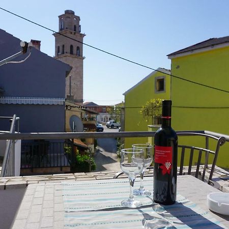 Sonja apartment Premantura Bagian luar foto